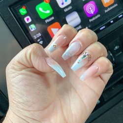 Coqueta Nails