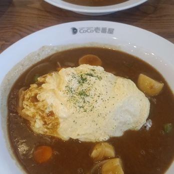 Coco Ichibanya - Vegetable omelette curry (front), garlic shrimp curry (back) - Japanese Curry Near Me - Los Angeles, California
