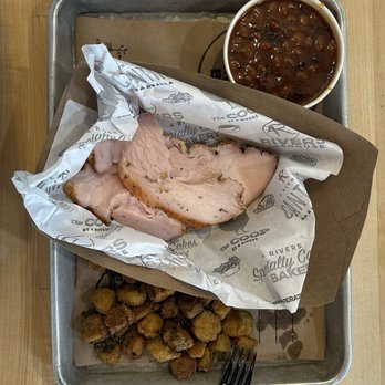 4 Rivers Smokehouse - Smoked Turkey 1x2 4R BBQ Beans Fried Okra - Barbeque Near Me - Kissimmee, Florida 4 Rivers Smokehouse - Smoked Turkey 1x2 4R BBQ Beans Fried Okra - Barbeque Near Me - Kissimmee, Florida