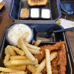 6 piece Buffalo plate, rolled in tongue torch. Fries, coleslaw and toast. Zax and ranch sauces. 10/10