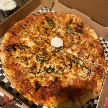Victor's Pizza - Royale with cheese (14") - Pizza Near Me - Murray, Utah Victor's Pizza - Royale with cheese (14") - Pizza Near Me - Murray, Utah