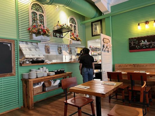 Thaiangle Restaurant by null