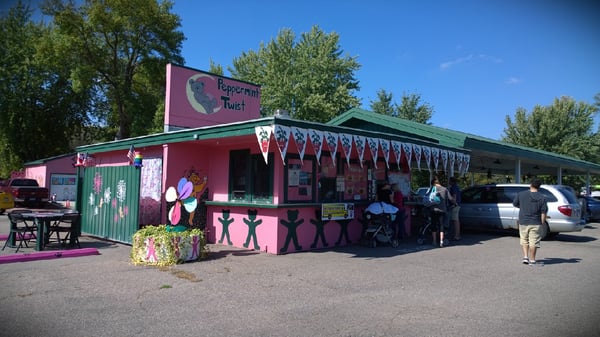 Peppermint Twist Drive In by null