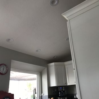 Gil’s Electrical Services - Overhead kitchen lights - Electricians Near Me - San Fernando, California Gil’s Electrical Services - Overhead kitchen lights - Electricians Near Me - San Fernando, California
