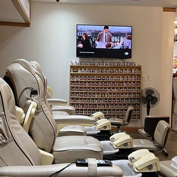 April Nails - Nail Salons Near Me - Florissant, Missouri April Nails - Nail Salons Near Me - Florissant, Missouri