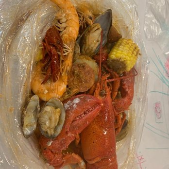 Cajun King Aiea - Lobster combo - Seafood Near Me - Aiea, Hawaii