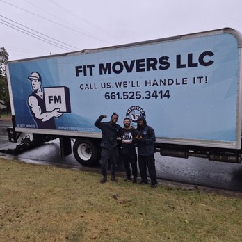 Fit Movers - Anthony and Vonte helping us move - Movers Near Me - Bakersfield, California