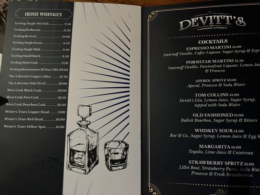Devitts Pub by null