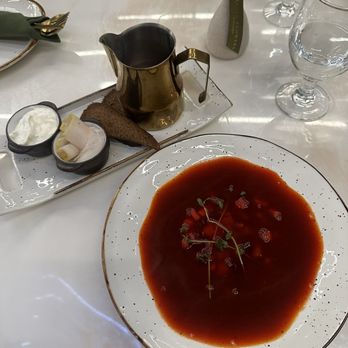 Velour - Ukrainian Creamy Borscht Soup - Ukrainian Near Me - Chicago, Illinois