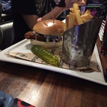 Topgolf - Fried chicken sandwich - Golf Near Me - Houston, Texas