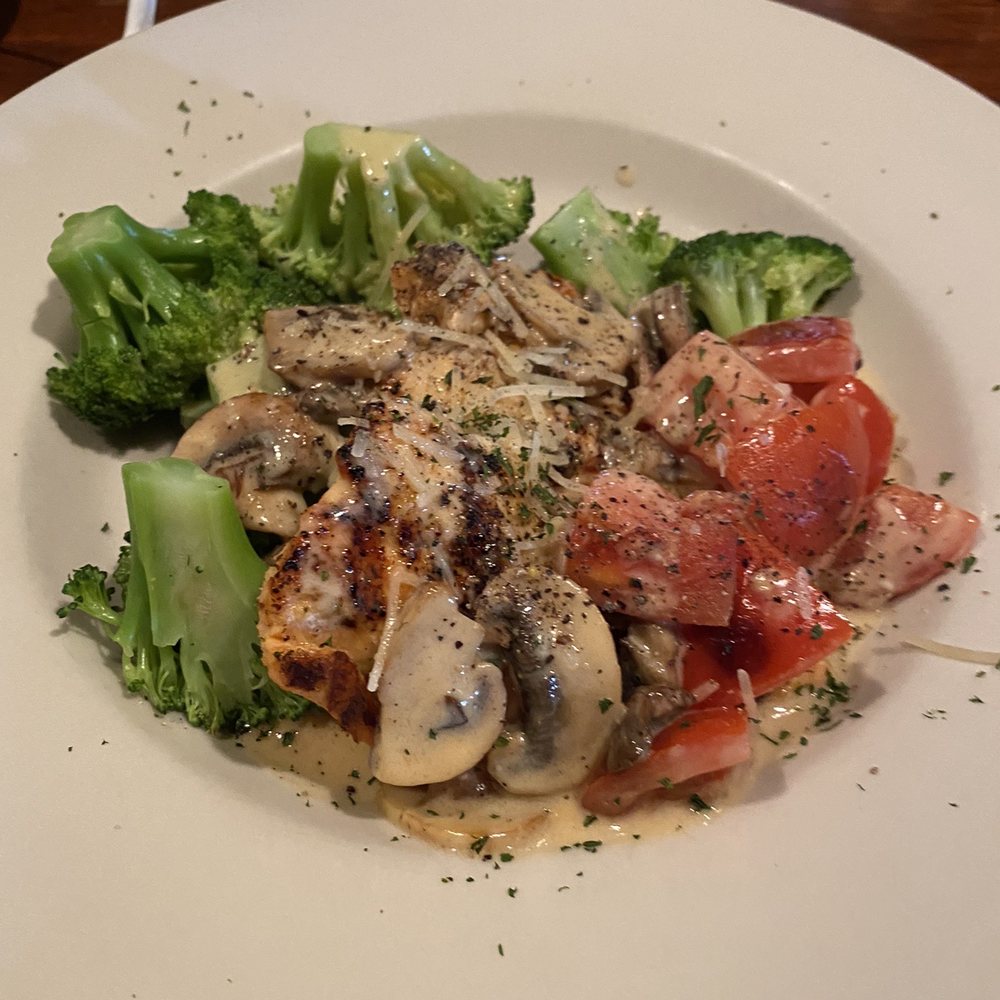 2520 Tavern - Salmon Piccata - New American Near Me - Clemmons, North Carolina 2520 Tavern - Salmon Piccata - New American Near Me - Clemmons, North Carolina