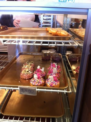 Hypnotic Donuts & Biscuits by null