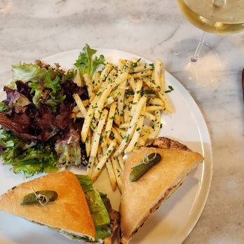 Ceron Kitchen - New American Near Me - Alameda, California