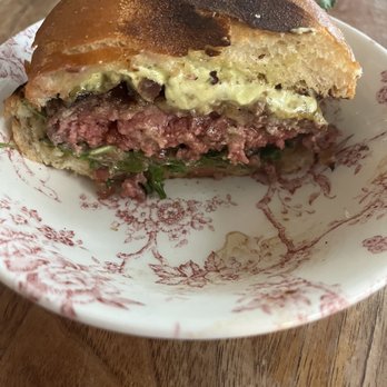 Dudley Market - Dudley burger - Wine Bars Near Me - Venice, California