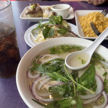 Pho Palace 2 - Chicken Noddle Soup w white meat - Soup Near Me - Mansfield, Texas