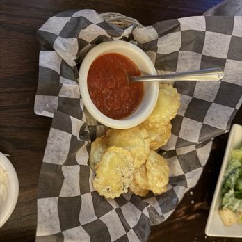 Lou Malnati's Pizzeria - Ravioli Crisps - Pizza Near Me - Chicago, Illinois