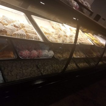 El Prado Bakery - Desserts Near Me - El Paso, Texas