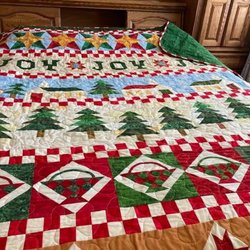 Fabric Play Quilting - Christmas quilt