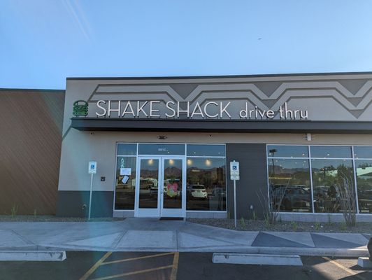 Shake Shack Salt River by null