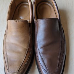 The Shoe Repair Shop - We dye leather shoes and leather goods.