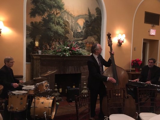 Down Town Association. by null