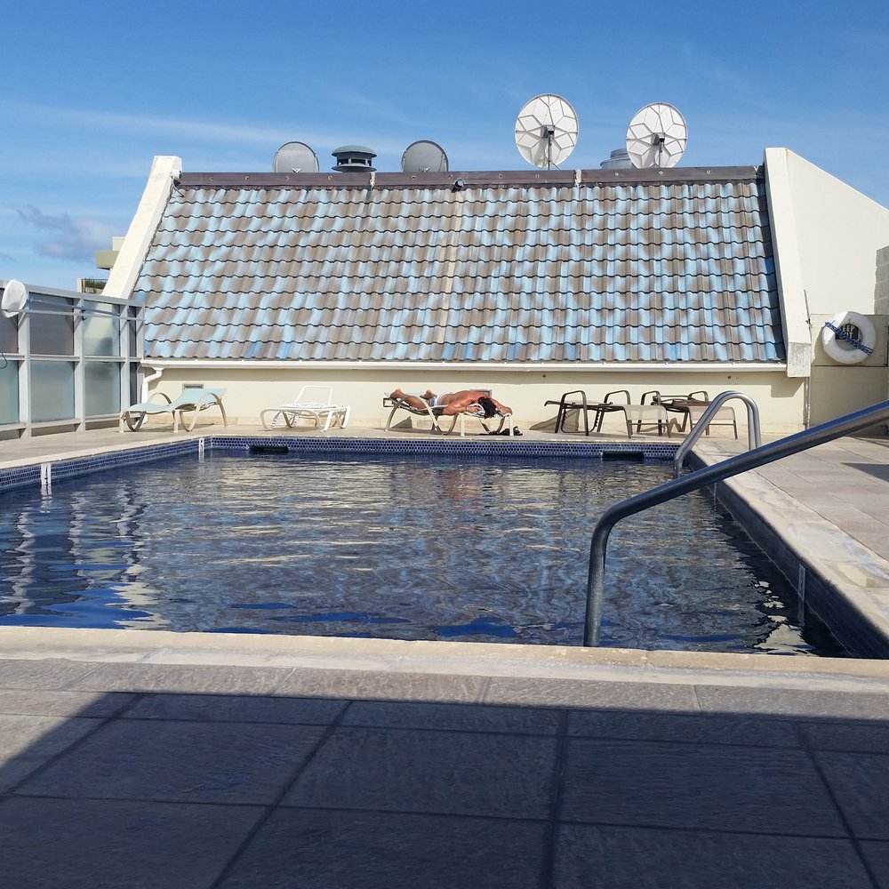 444 Nahua - Pool - Resorts Near Me - Honolulu, Hawaii 444 Nahua - Pool - Resorts Near Me - Honolulu, Hawaii