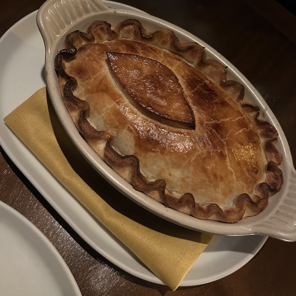 Henry's Palm Beach - Chicken Pot Pie - Bars Near Me - Palm Beach, Florida