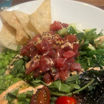 Yard House - Poke Salad - Bars Near Me - Roseville, California Yard House - Poke Salad - Bars Near Me - Roseville, California