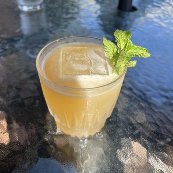 Longleaf Craft Kitchen &  Bar - Bars Near Me - Wimberley, Texas