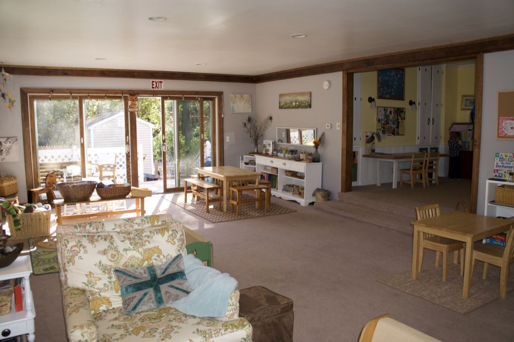 Charlotte Street Preschool - childcare center in Nashua, NH