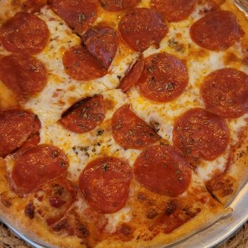 Siena's Pizza - Pizza Near Me - St Johns, Florida Siena's Pizza - Pizza Near Me - St Johns, Florida