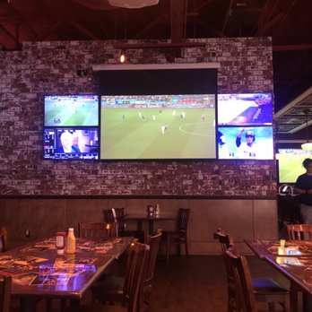 Great American Pub - Tv area - Pubs Near Me - Las Vegas, Nevada Great American Pub - Tv area - Pubs Near Me - Las Vegas, Nevada