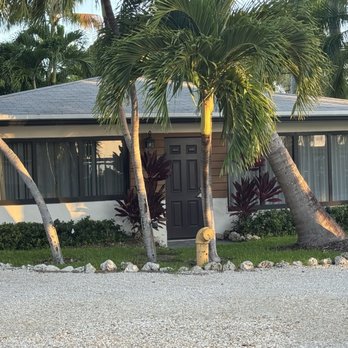 La Siesta Resort & Villas - Bungalow. - Resorts Near Me - Islamorada, Florida La Siesta Resort & Villas - Bungalow. - Resorts Near Me - Islamorada, Florida