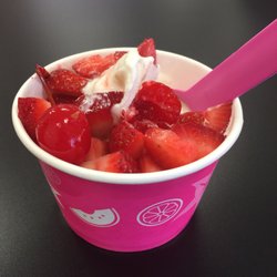 Brain Freeze - I kept it simple with dark chocolate, Tahitian vanilla yogurt with strawberry and cherry toppings. They have all you can think of though.