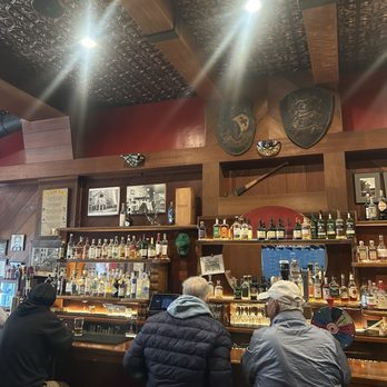 Harrington's Bar and Grill - Irish Pub - Pubs Near Me - San Francisco, California