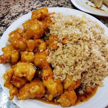 Great China Restaurant - General Tso's Chicken and fried rice - Chinese Near Me - Albuquerque, New Mexico