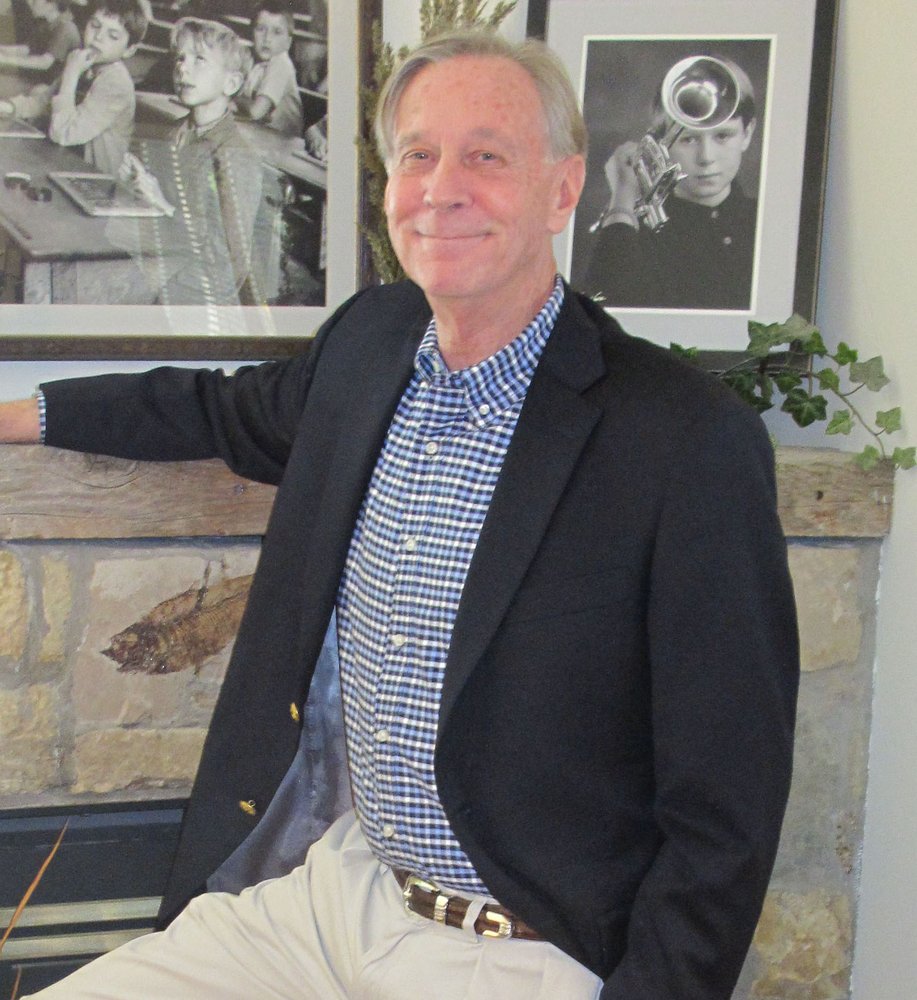 Jones Douglas O, MD - child therapist in Topeka, KS