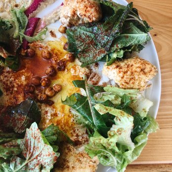 Counterpart Brewing - Cauliflower dish with chickpeas, beets and hummus - Breweries Near Me - Niagara Falls, Ontario Counterpart Brewing - Cauliflower dish with chickpeas, beets and hummus - Breweries Near Me - Niagara Falls, Ontario