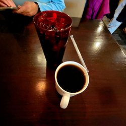 Saratoga Pizzeria & Grill - Coffee and diet coke