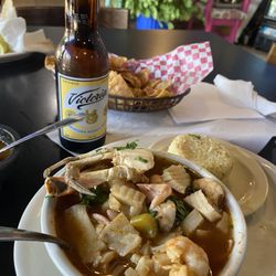 Mi Tierra Seafood Restaurant - Caldo de mariscos
