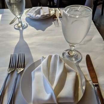 Drew's on Halsted - Drew's: Table Setup. ;) What a gent! - American Near Me - Chicago, Illinois Drew's on Halsted - Drew's: Table Setup. ;) What a gent! - American Near Me - Chicago, Illinois