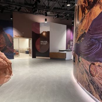 Valley of Fire State Park - New visitor area. - Parks Near Me - Overton, Nevada