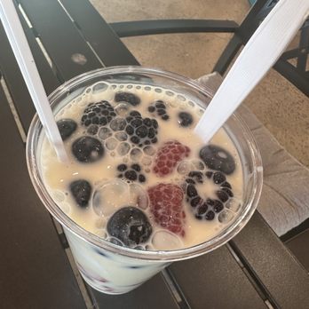 Berries-n-Cream - Fair Special - Desserts Near Me - St. George, Utah