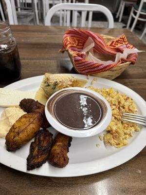 Antojitos Tacana by null