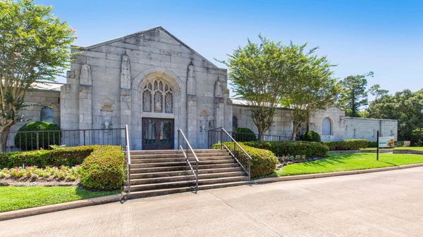 Forest Park Lawndale Cemetery by null