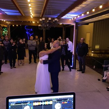 The Dance Floor DJ - Beautiful wedding out at Julietta Winery! - DJs Near Me The Dance Floor DJ - Beautiful wedding out at Julietta Winery! - DJs Near Me
