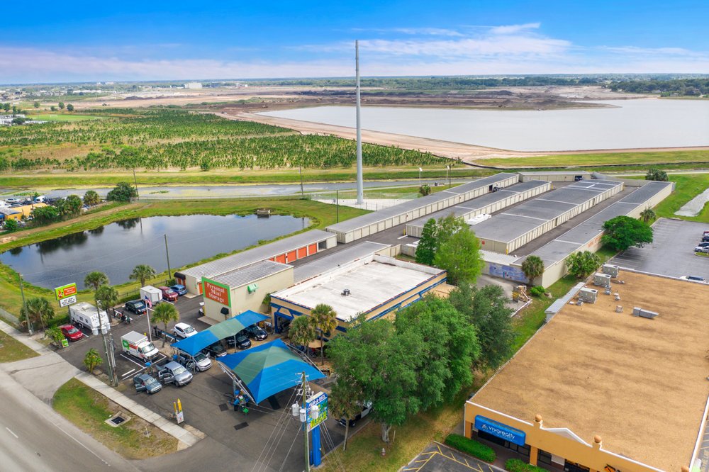 PERSONAL MINI STORAGE 1404 E Vine St, Kissimmee, Florida Self