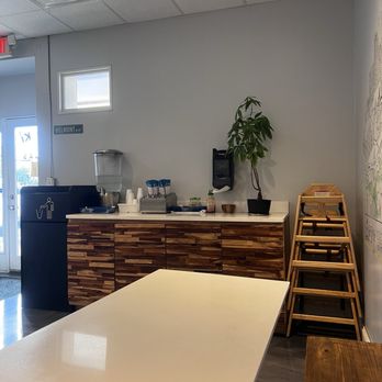 The Poki - Utensils and water bar - Poke Near Me - Brentwood, Tennessee The Poki - Utensils and water bar - Poke Near Me - Brentwood, Tennessee