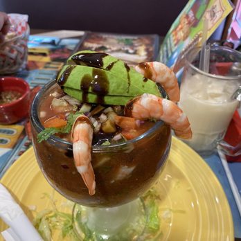 Mi Ranchito - Mediana cóctel camarón y pulpo - Seafood Near Me - Las Vegas, Nevada Mi Ranchito - Mediana cóctel camarón y pulpo - Seafood Near Me - Las Vegas, Nevada