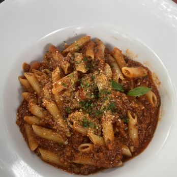 Salt Cafe Miami Beach - Spaghetti Bolognaise - Mediterranean Near Me - Miami Beach, Florida Salt Cafe Miami Beach - Spaghetti Bolognaise - Mediterranean Near Me - Miami Beach, Florida